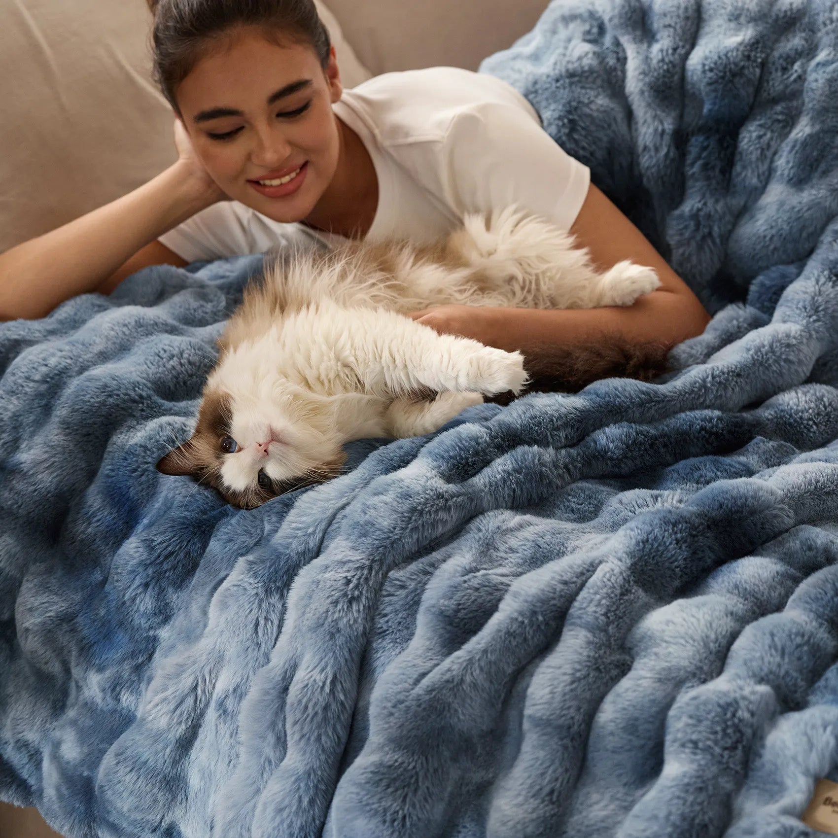 Faux Fur Bubble Blanket