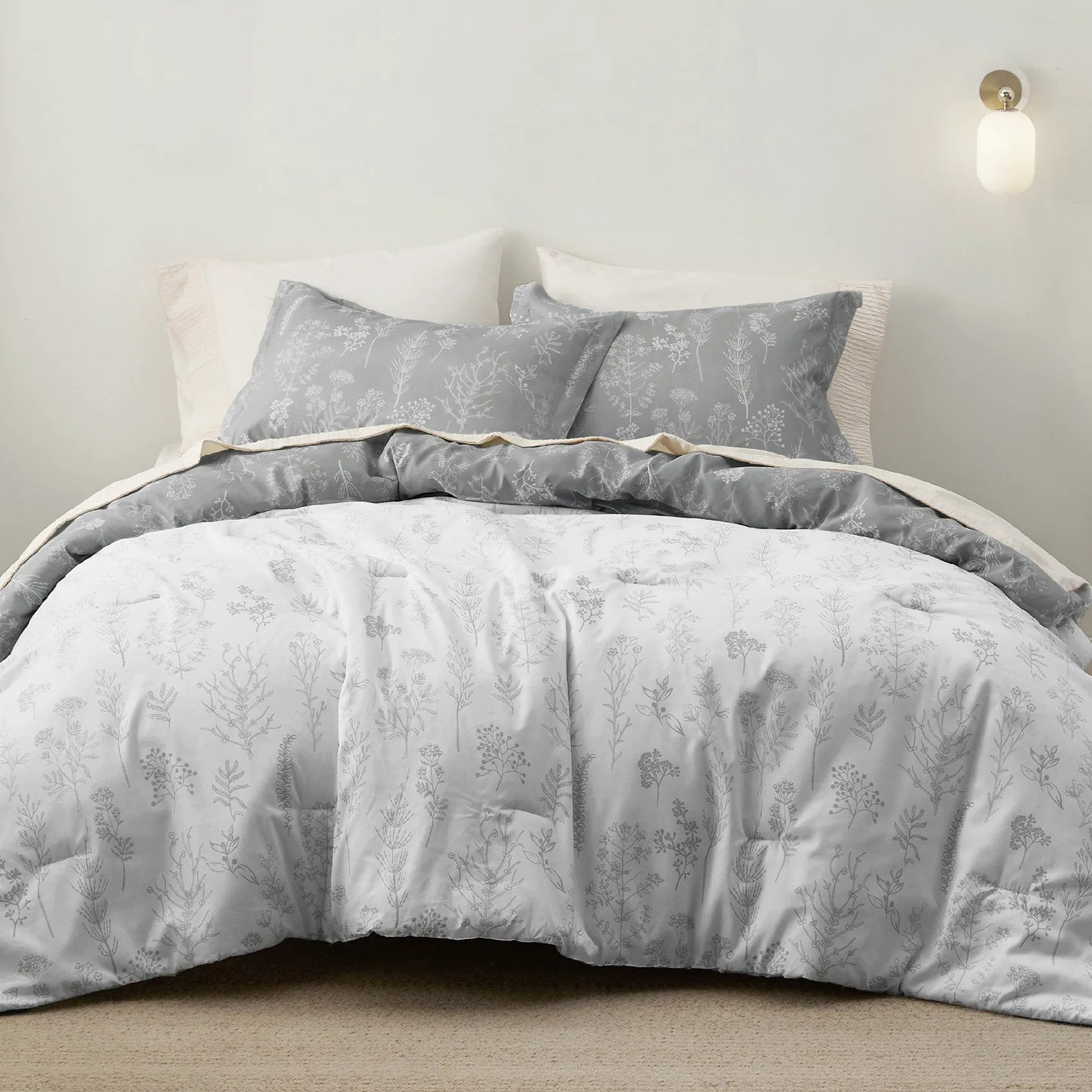 Reversible Floral Duvet Cover Set