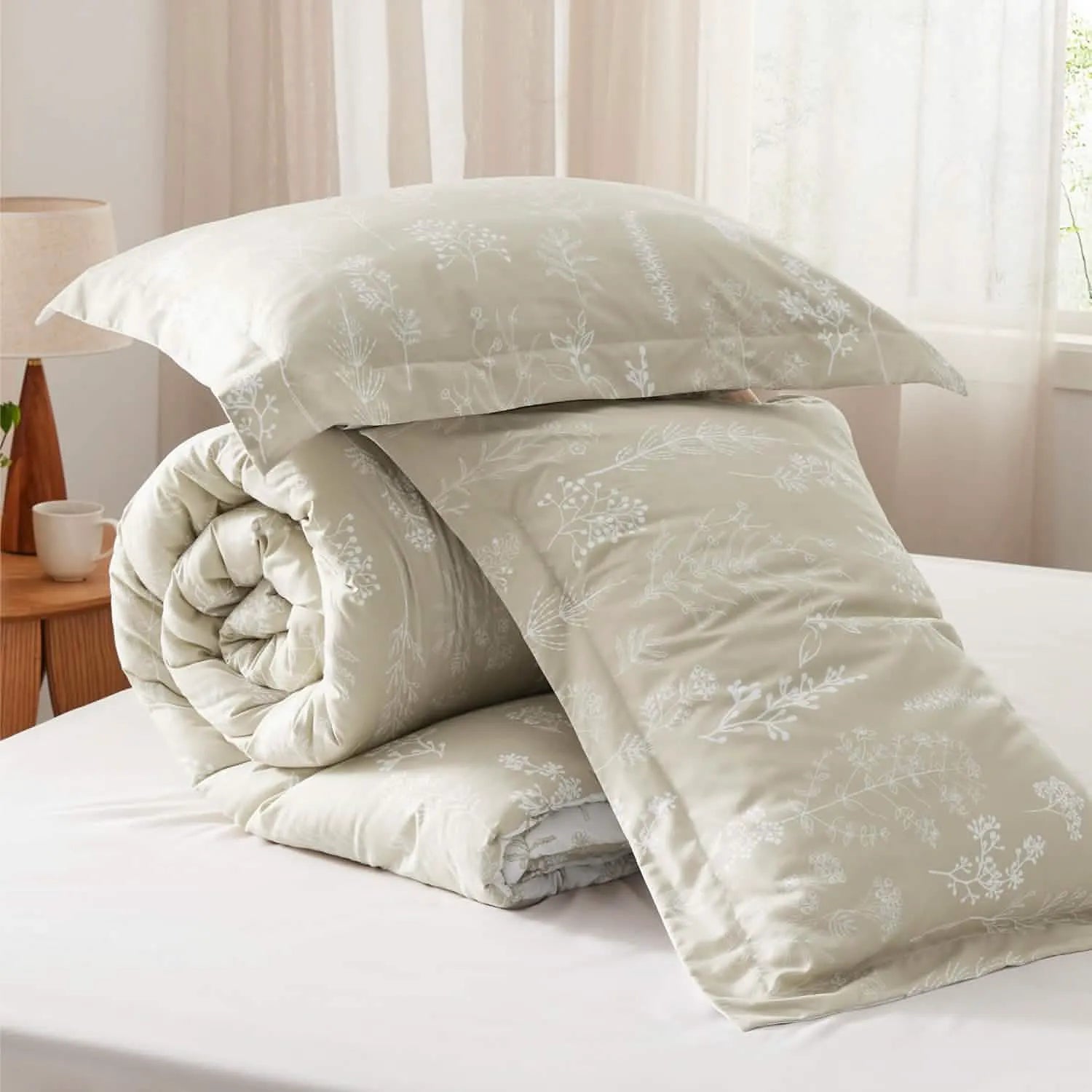 Reversible Floral Comforter Set