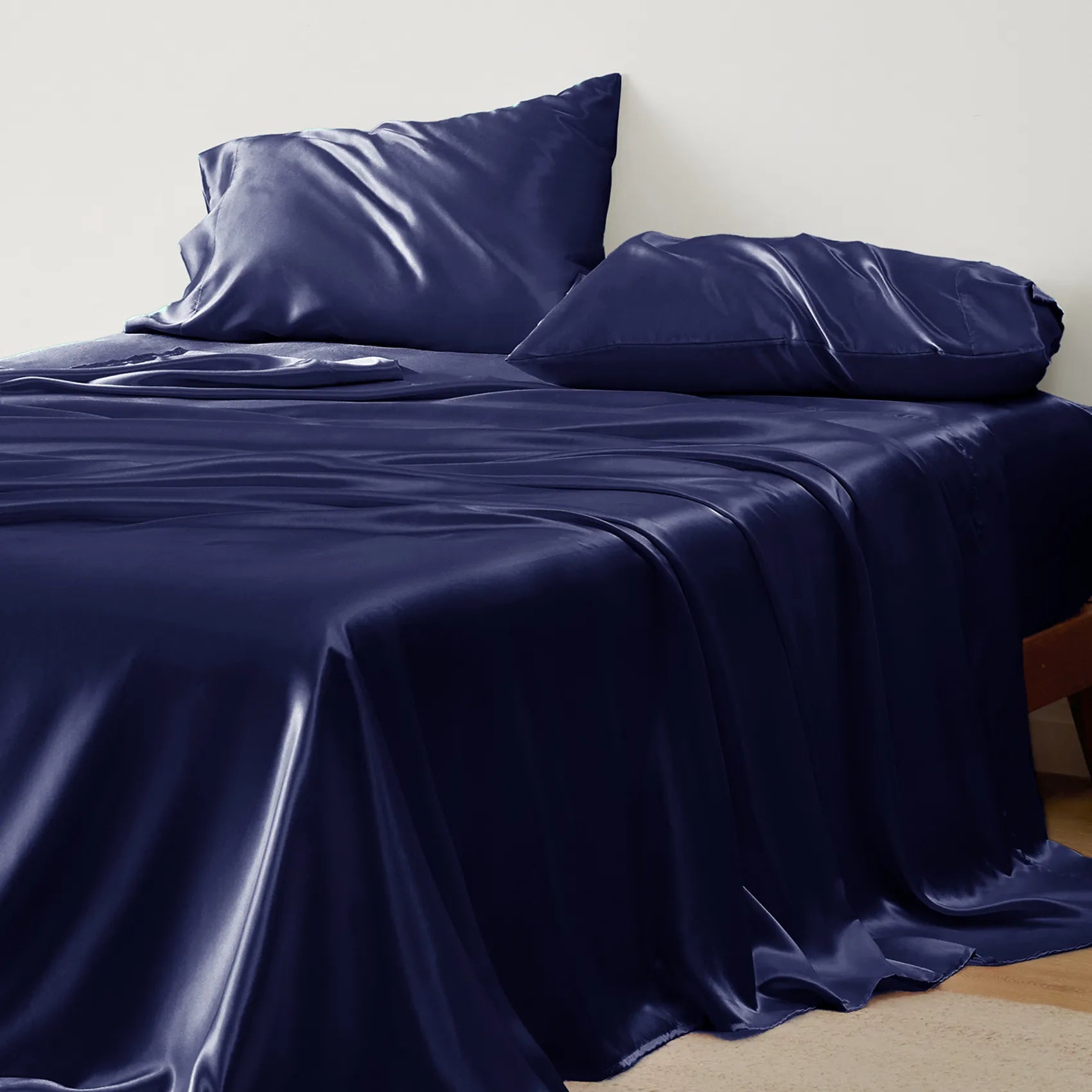 Luxurious Satin Sheet Set