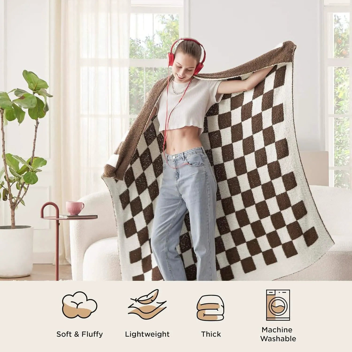 Ultra-Soft Reversible Checkered Blanket
