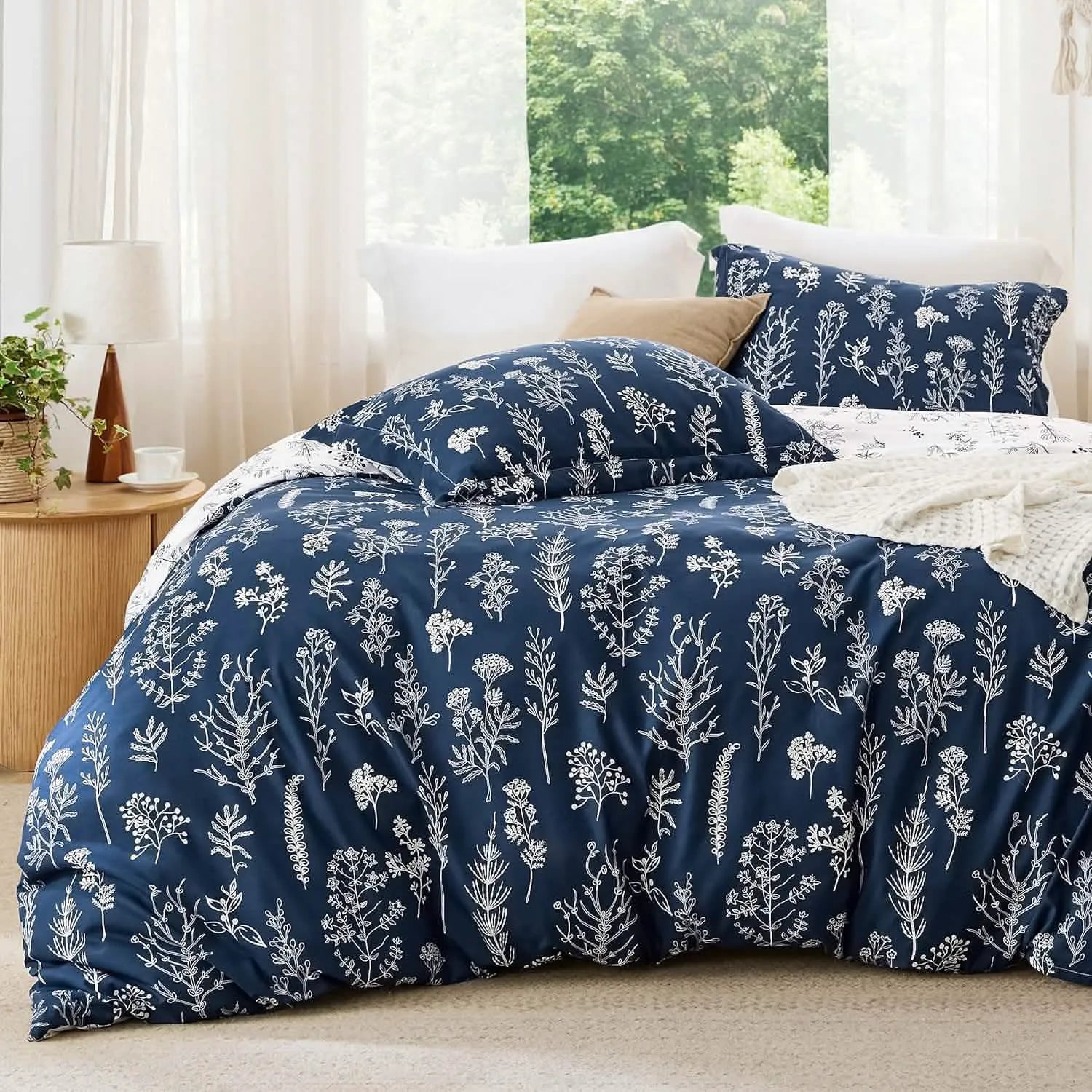 Reversible Floral Comforter Set