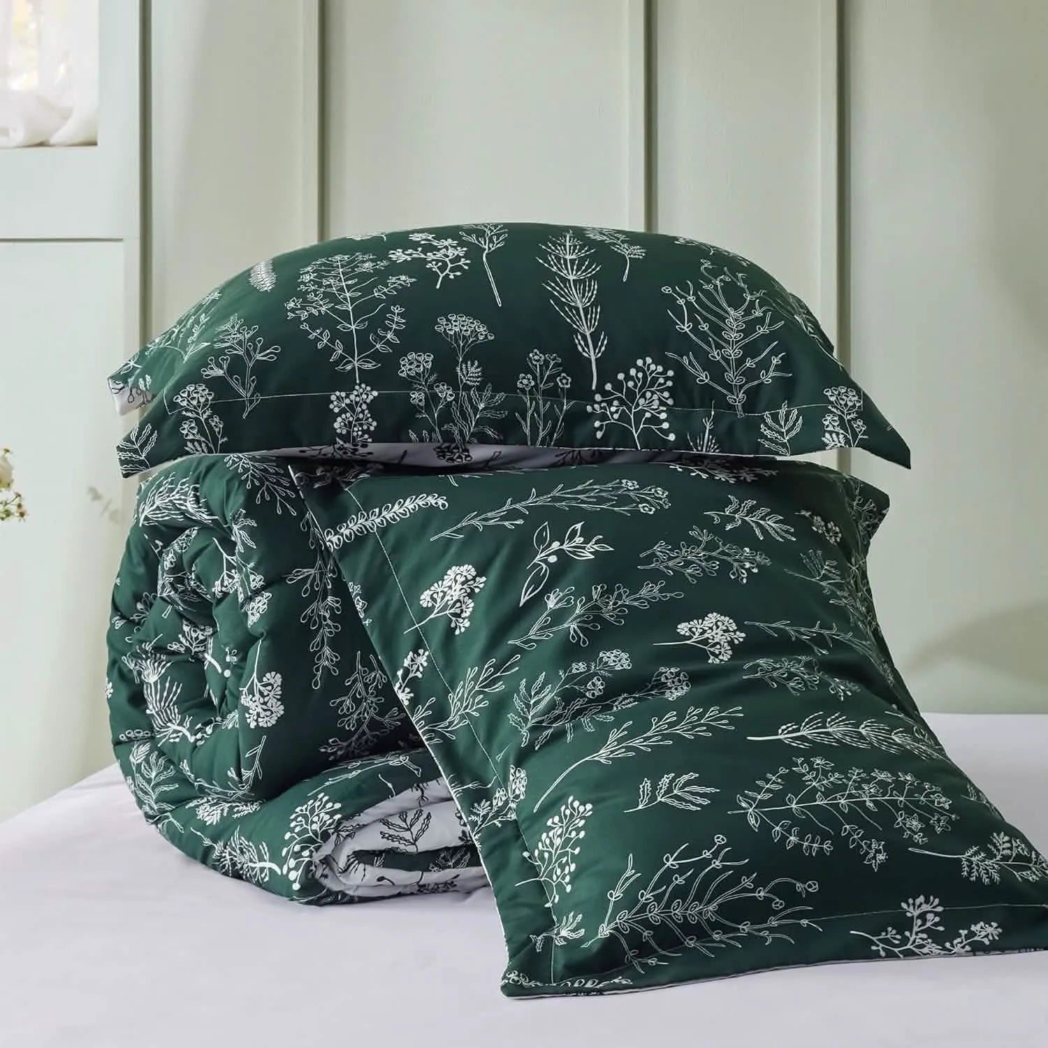 Reversible Floral Comforter Set