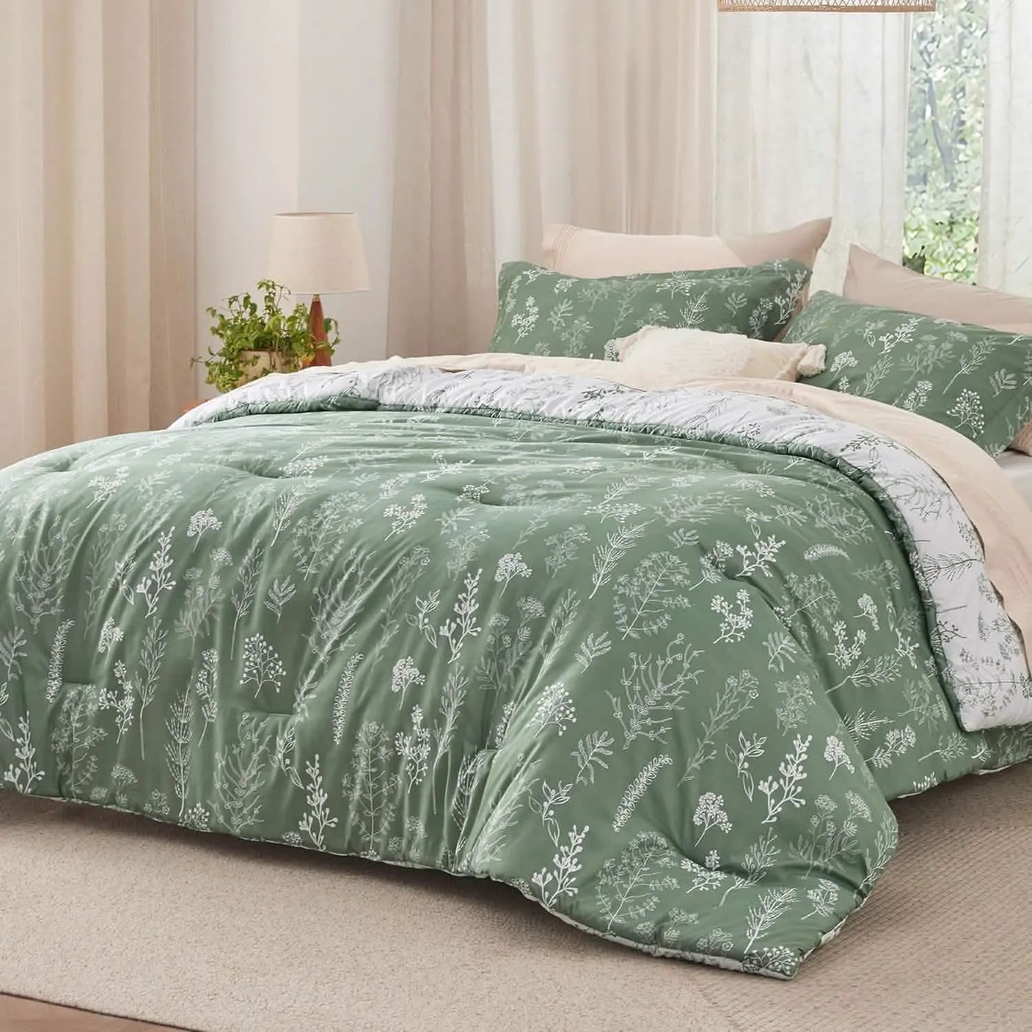 Reversible Floral Comforter Set