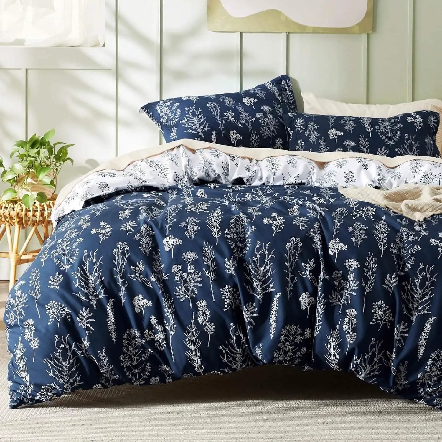 Reversible Floral Duvet Cover Set
