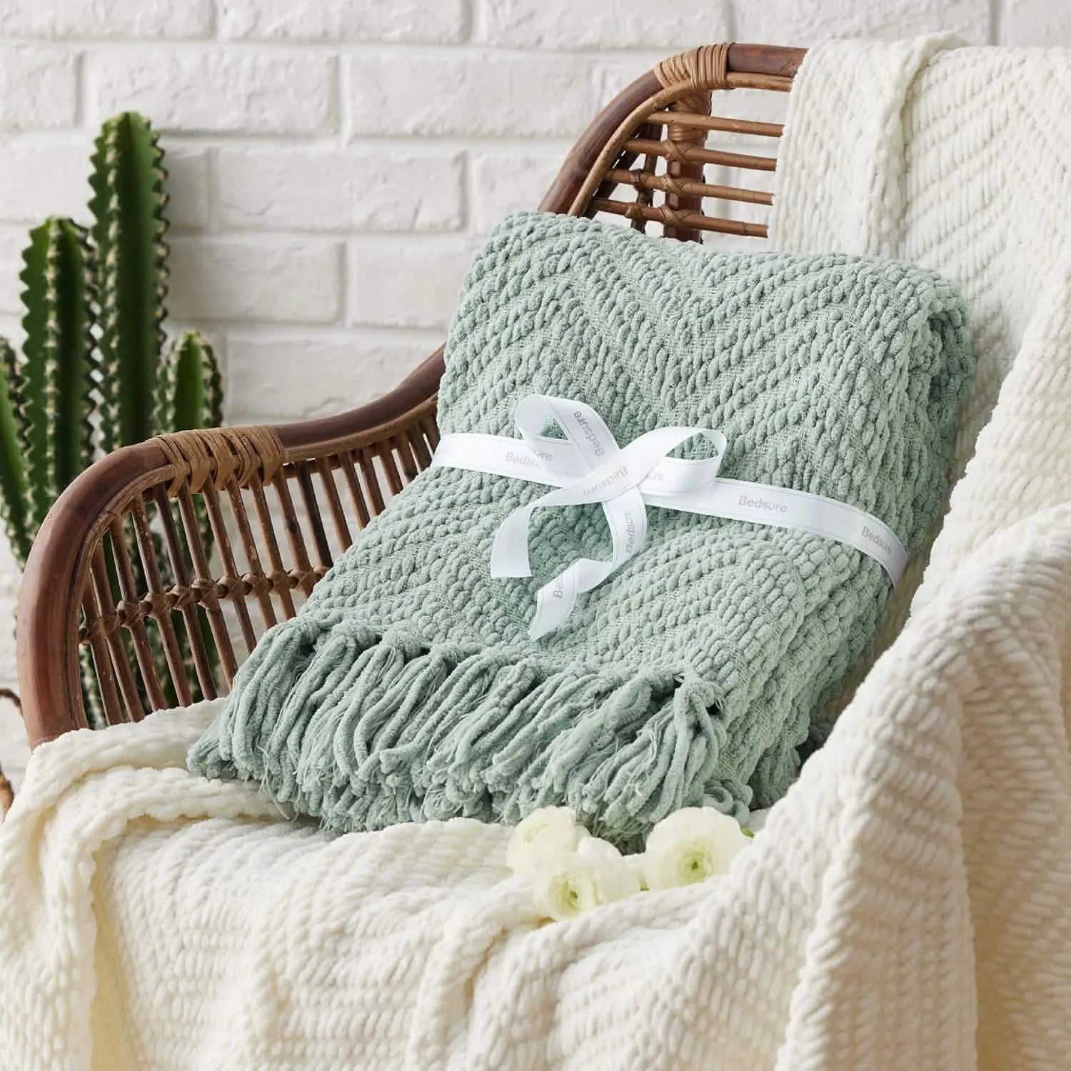 Multi-Purpose Knit Chenille Blanket