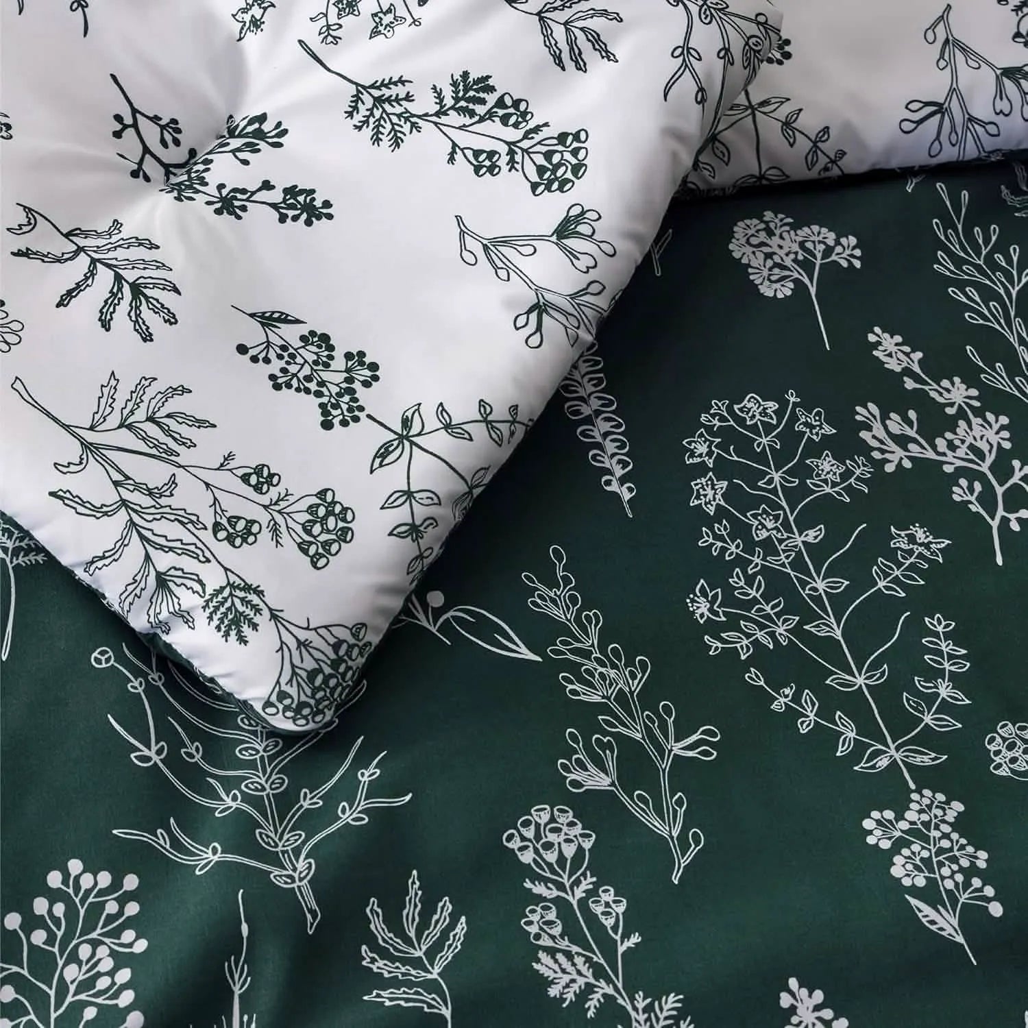 Reversible Floral Comforter Set