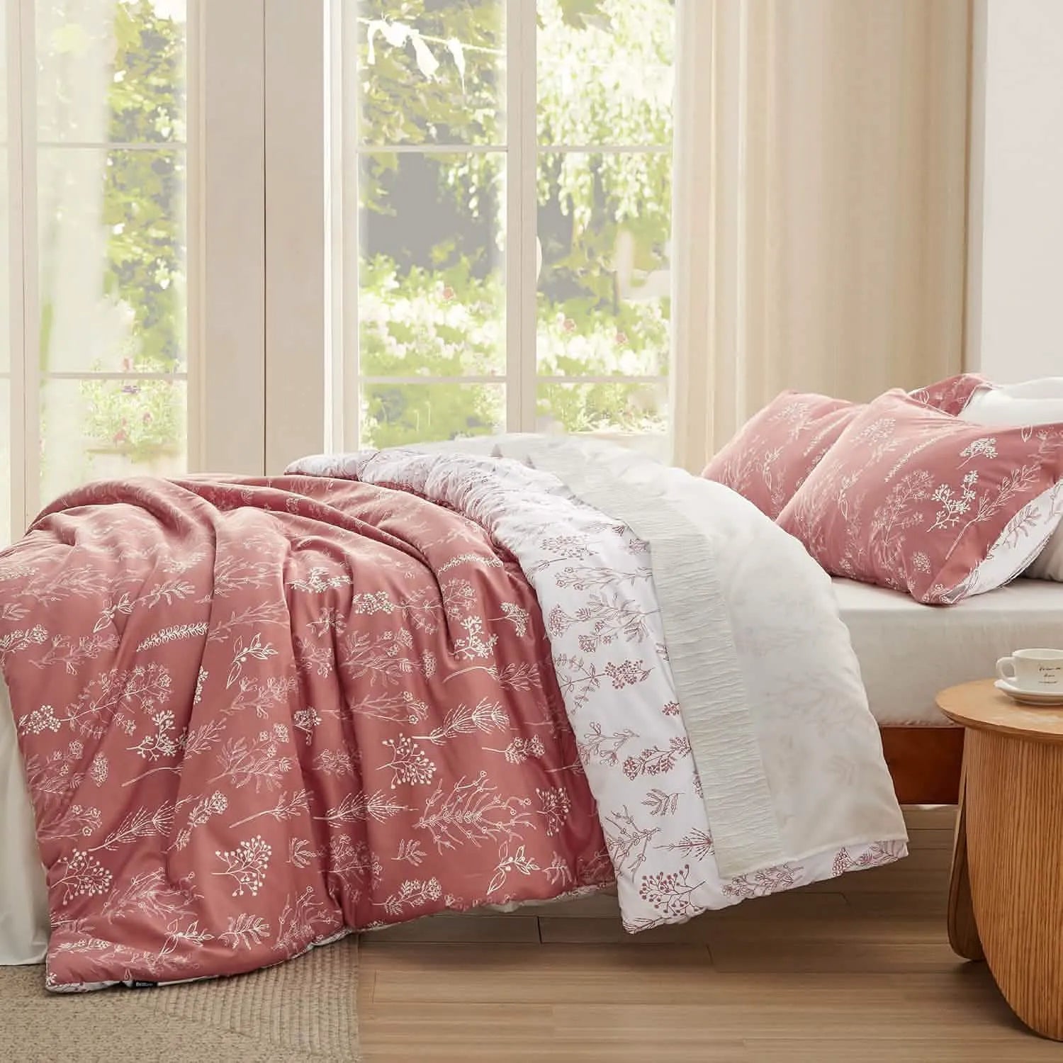Reversible Floral Comforter Set