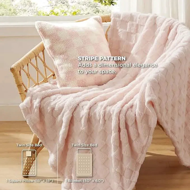 Checkered Comforter Set