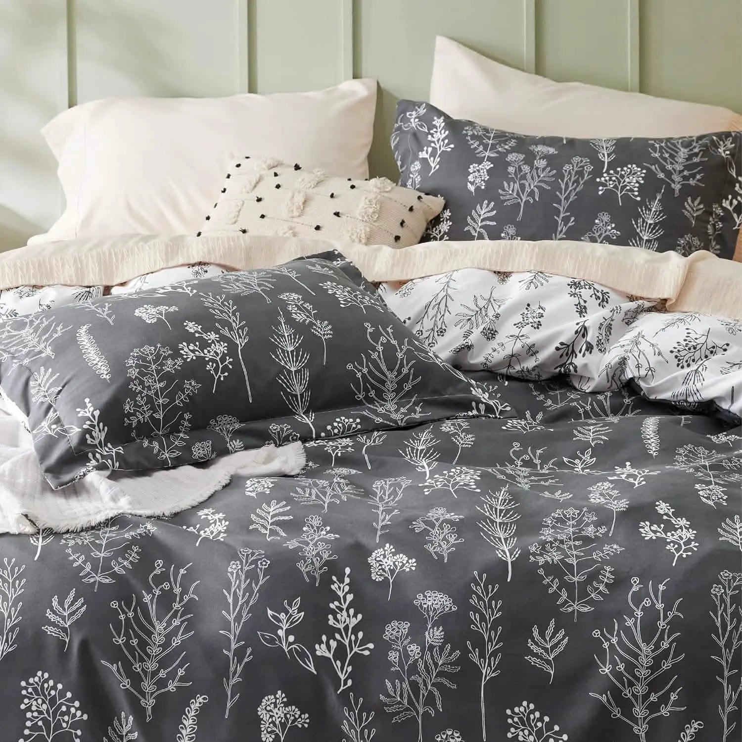 Reversible Floral Duvet Cover Set