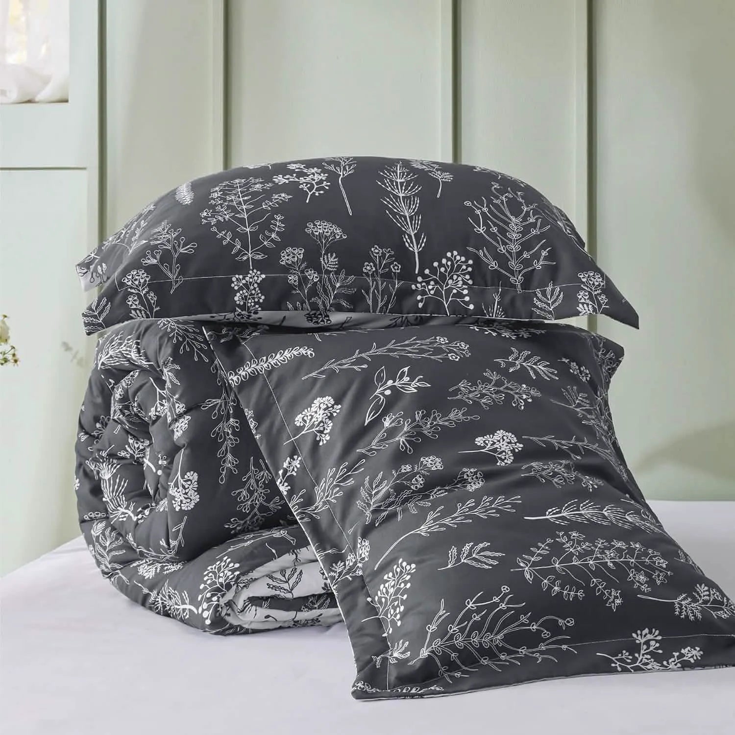 Reversible Floral Comforter Set