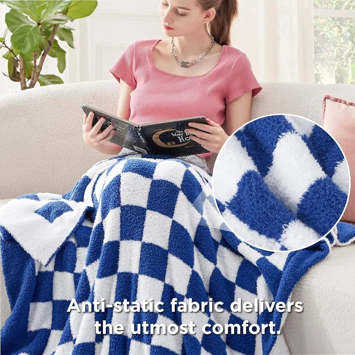 Ultra-Soft Reversible Checkered Blanket