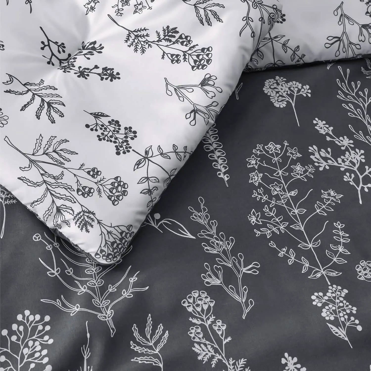Reversible Floral Comforter Set