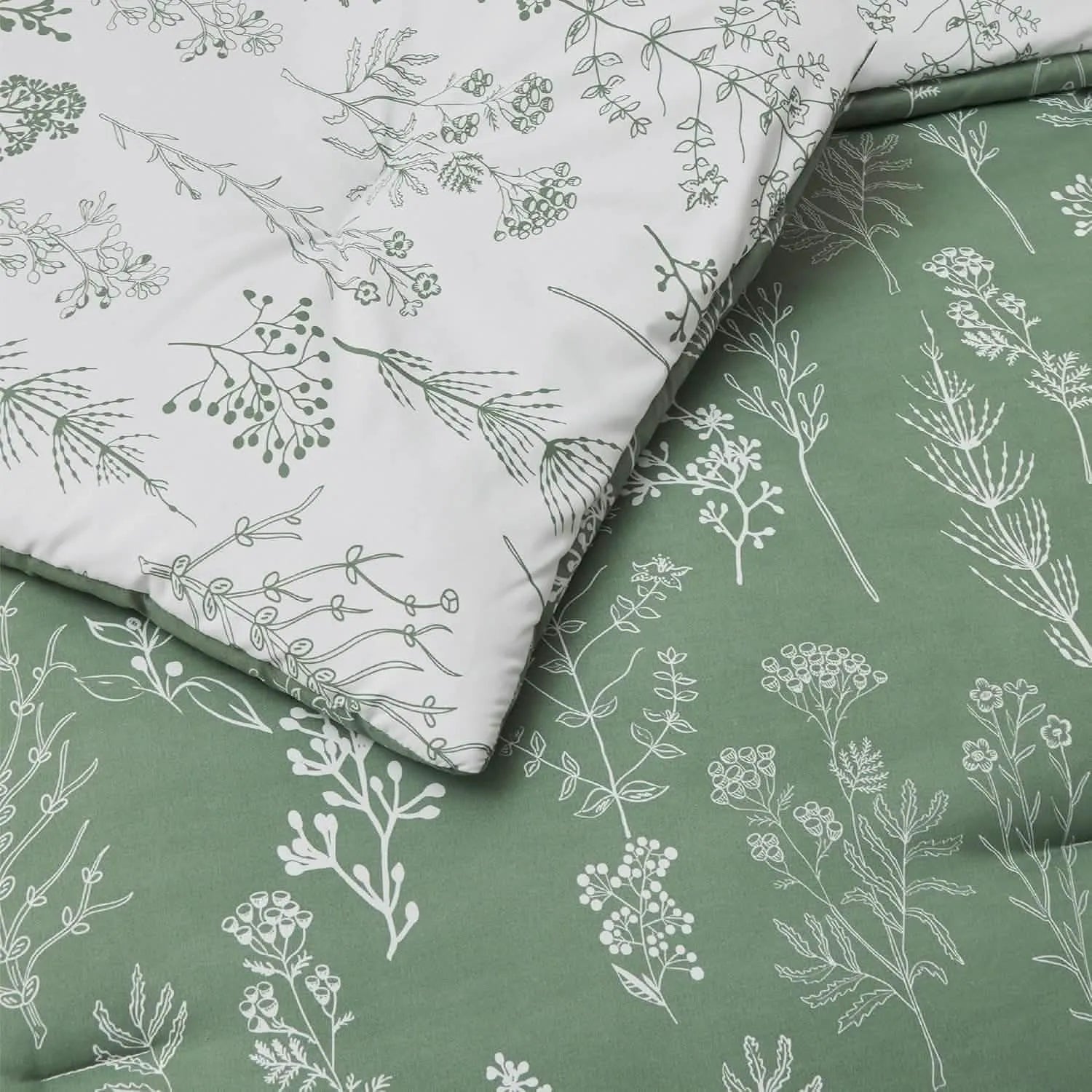 Reversible Floral Comforter Set