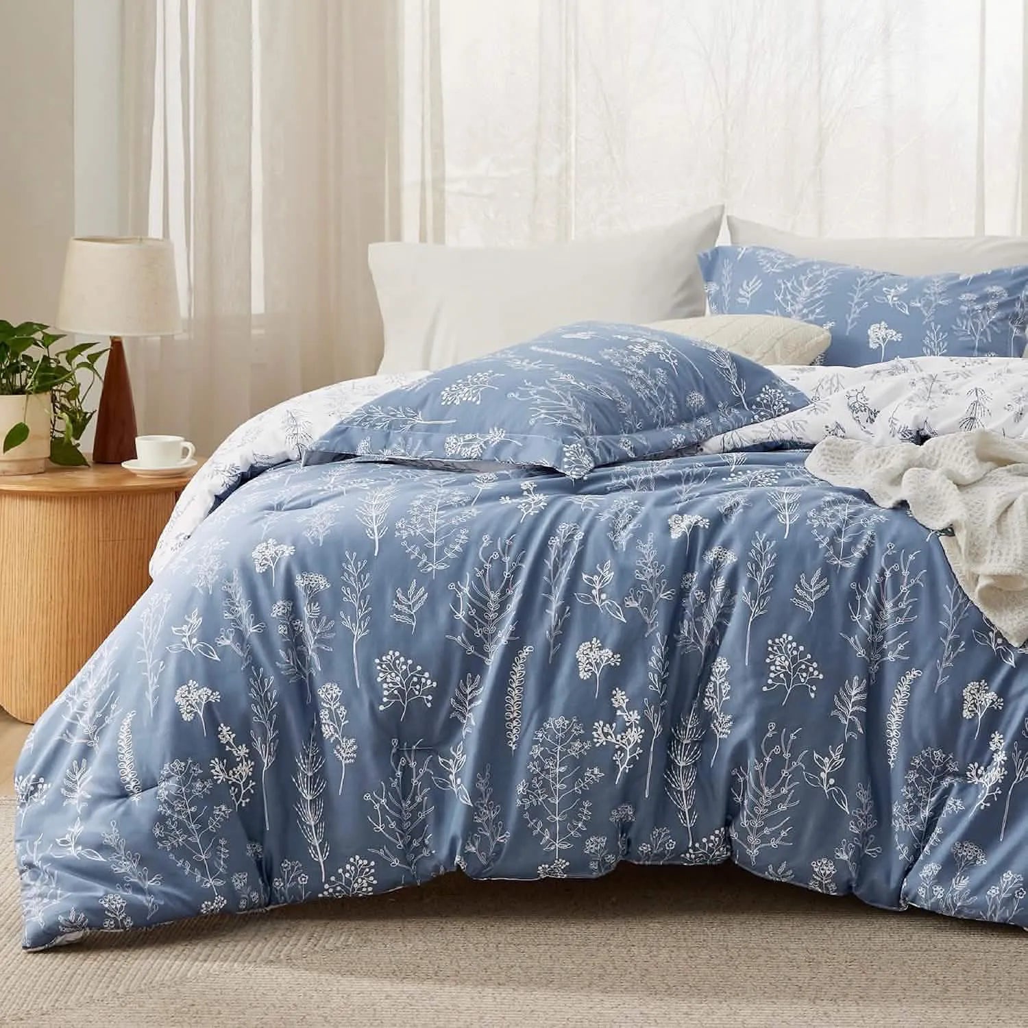 Reversible Floral Comforter Set