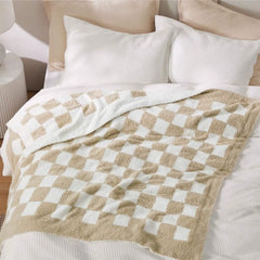 Ultra-Soft Reversible Checkered Blanket