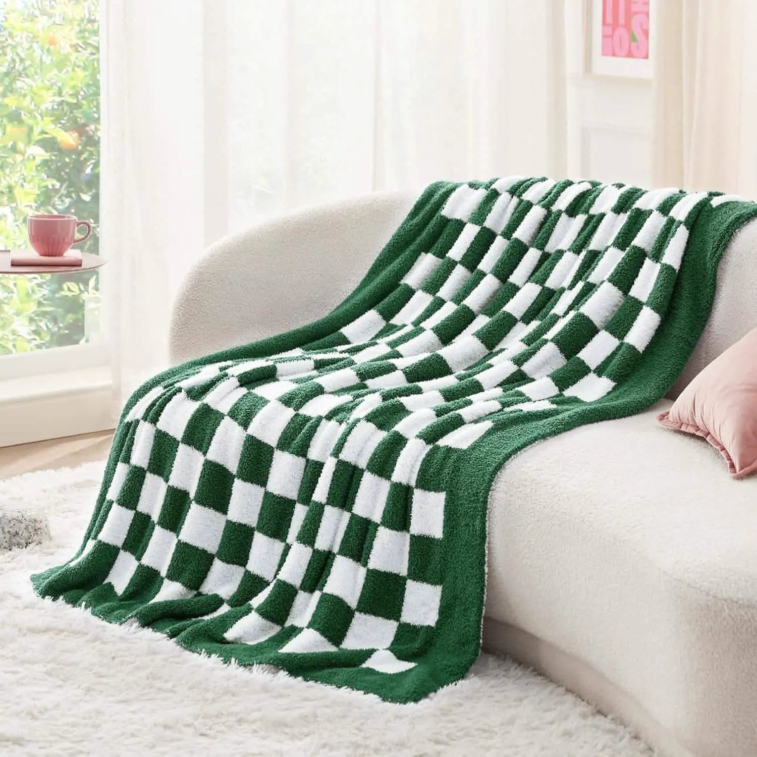 Ultra-Soft Reversible Checkered Blanket