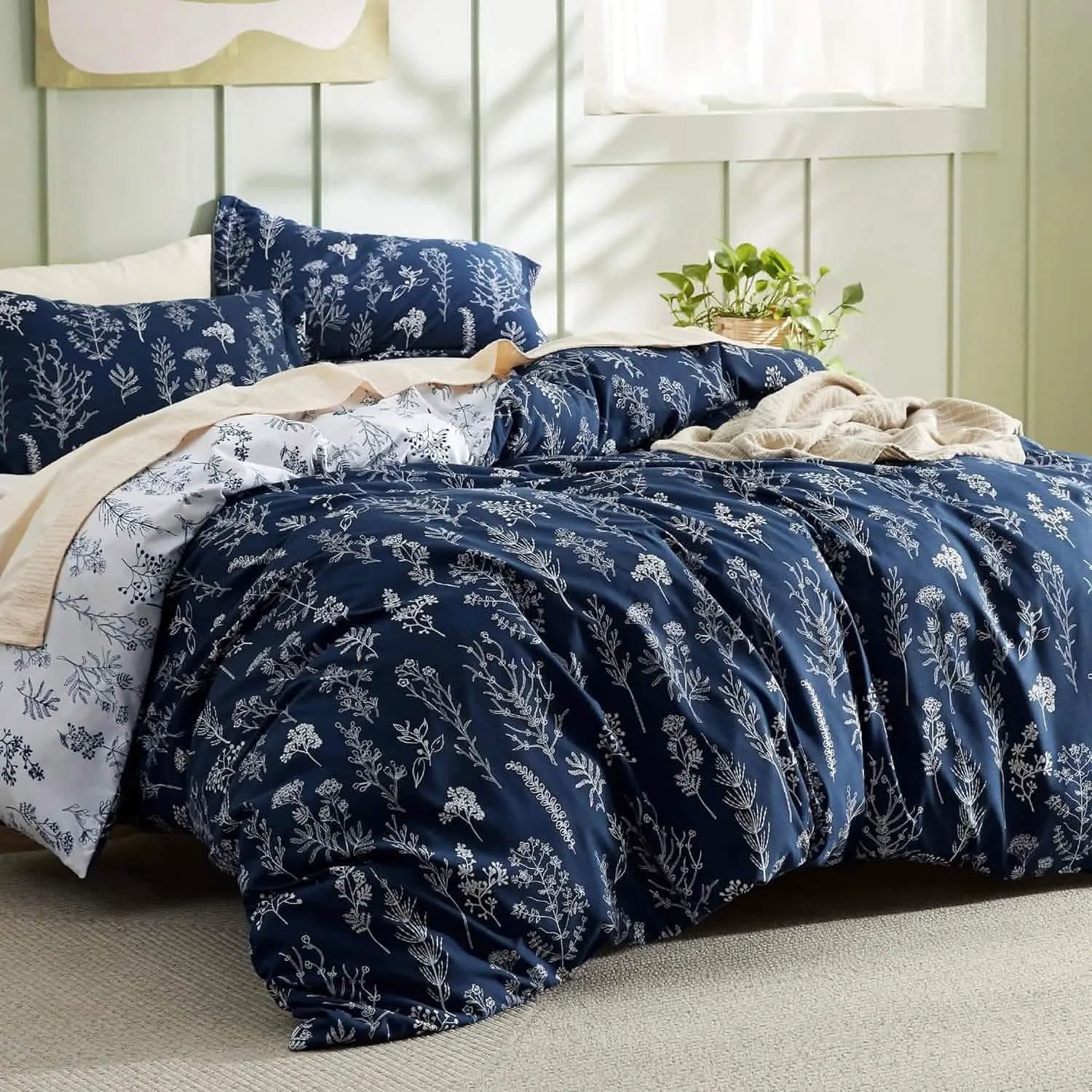 Reversible Floral Duvet Cover Set
