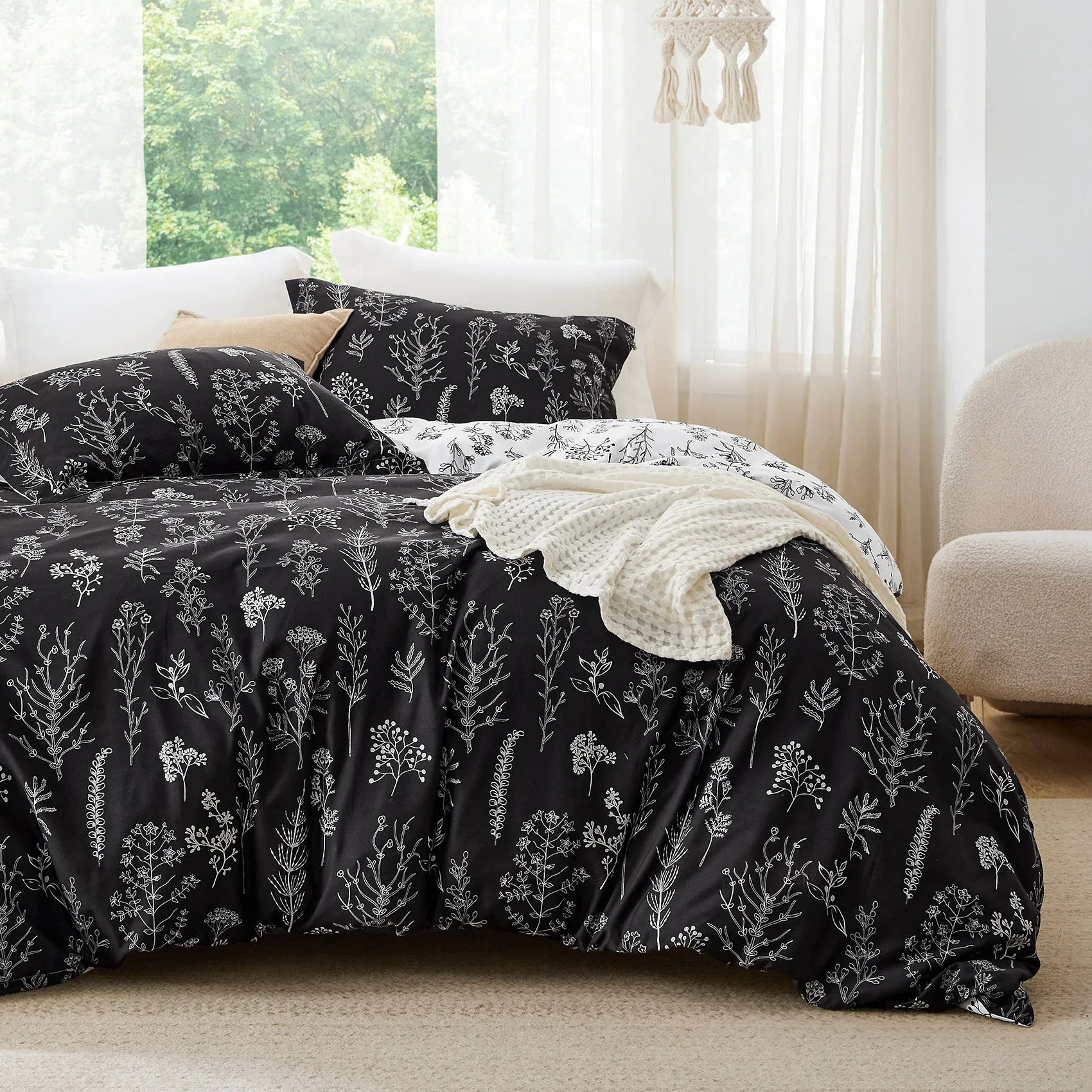 Reversible Floral Duvet Cover Set
