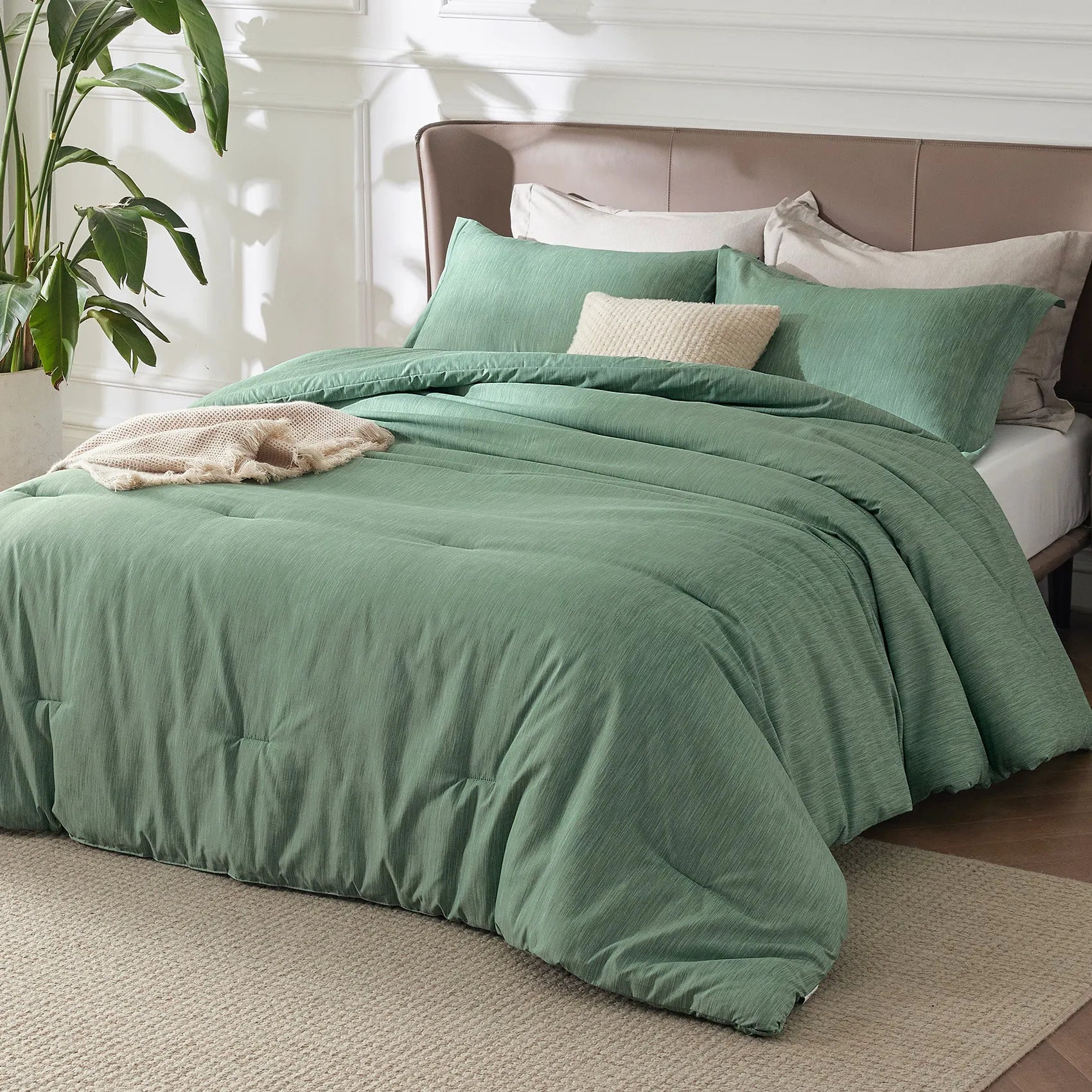 Cationic Dye Comforter Set - 90gsm