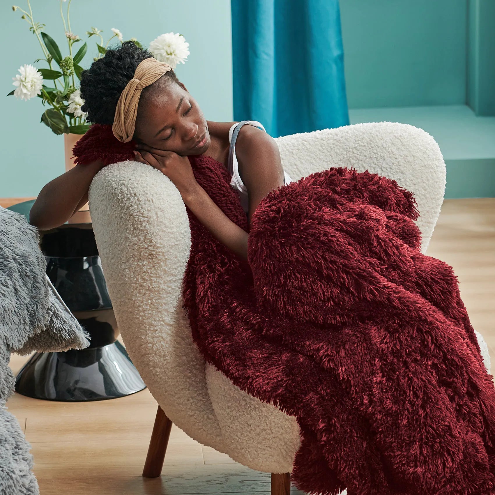 Fuzzy Faux Fur Throw Blanket
