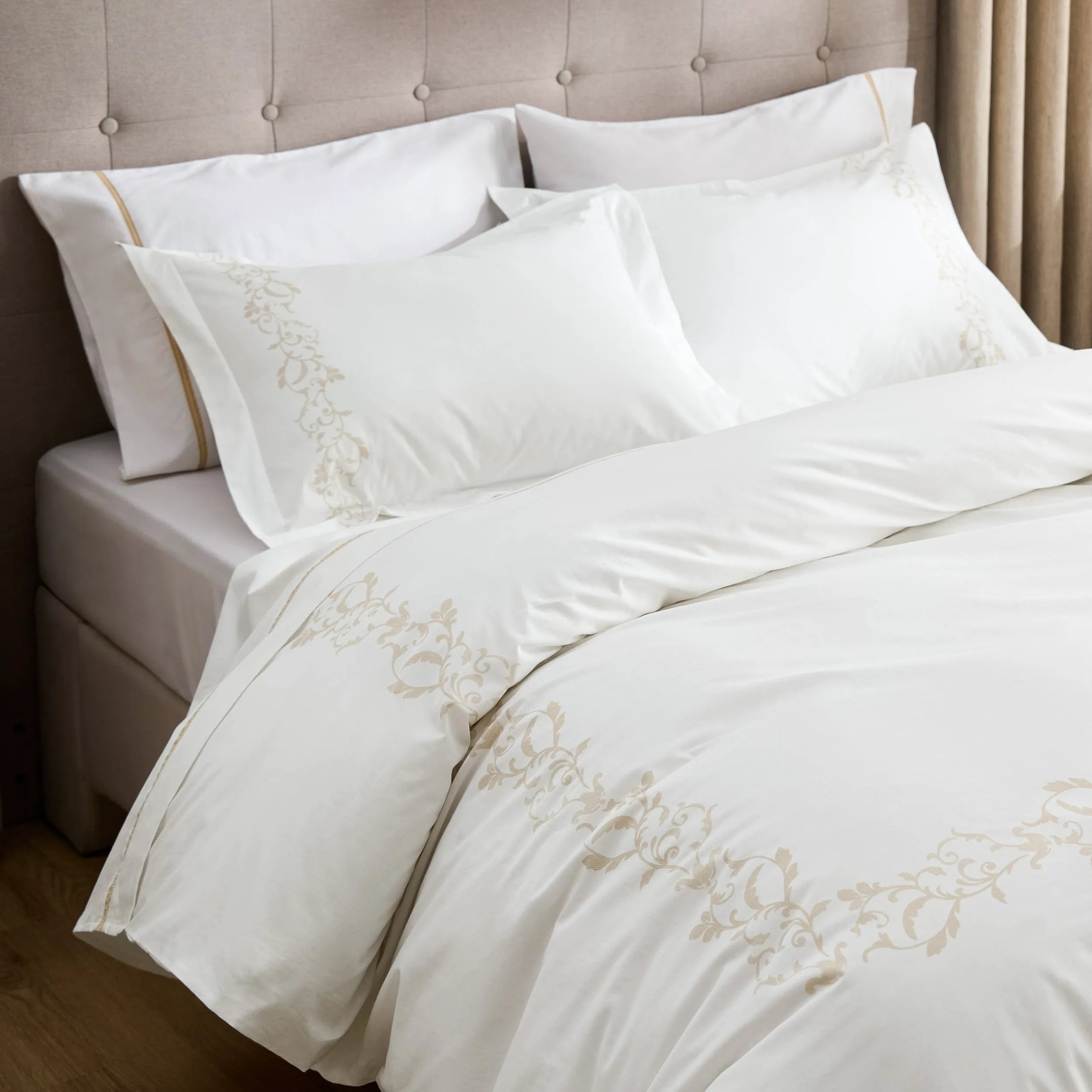 PureWoven™ Cotton Embroidered Hotel Duvet Cover Set