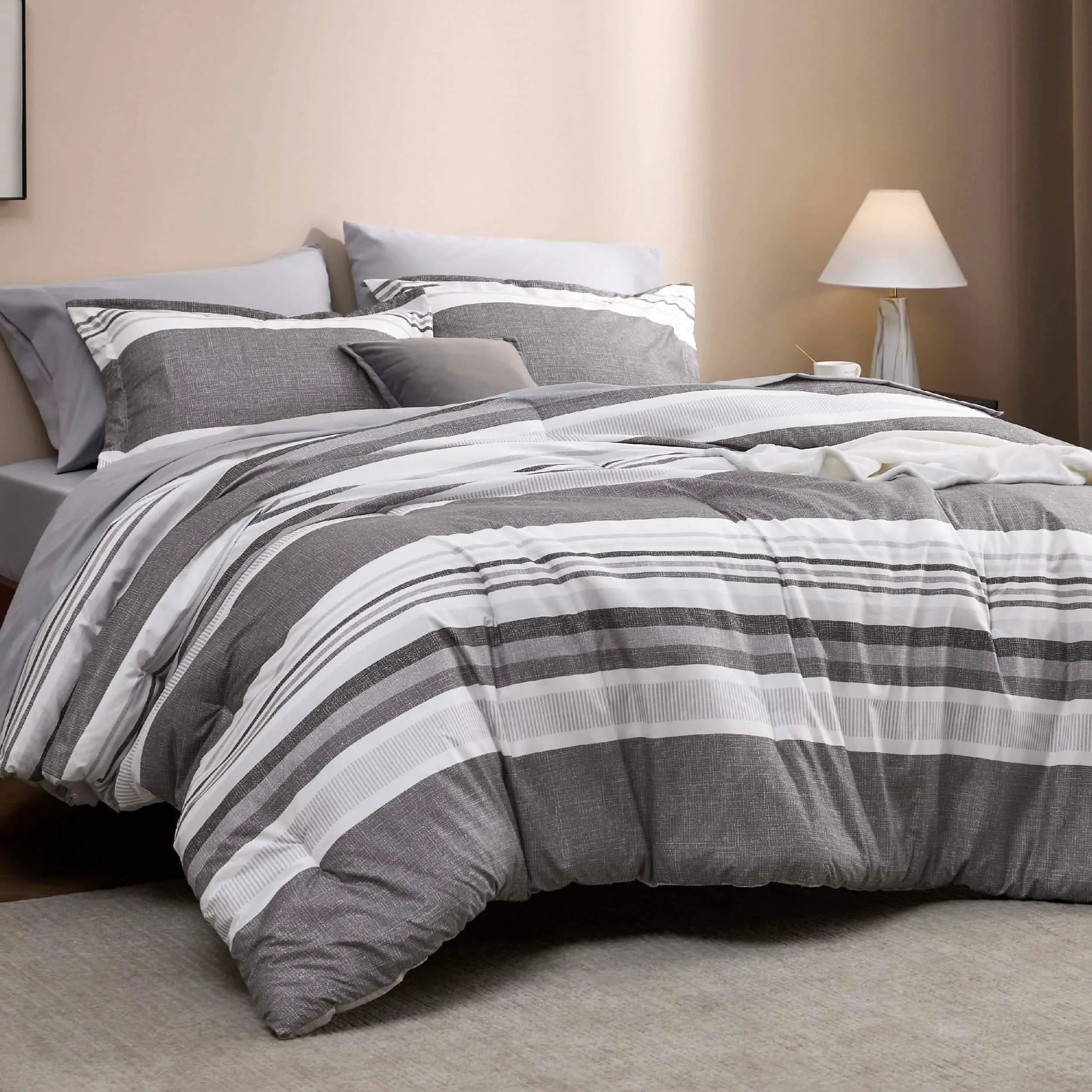 Reversible Cationic Dyed Bed-in-a-Bag