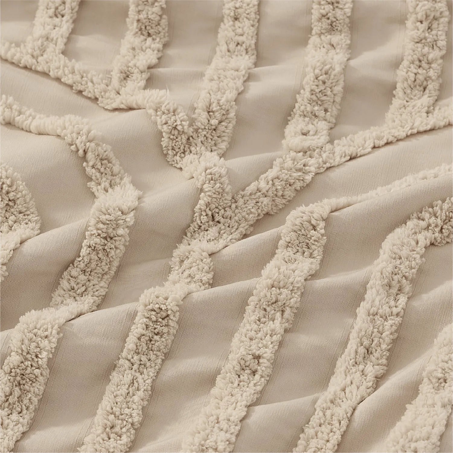 Fluffy Arch Tufted Comforter Set
