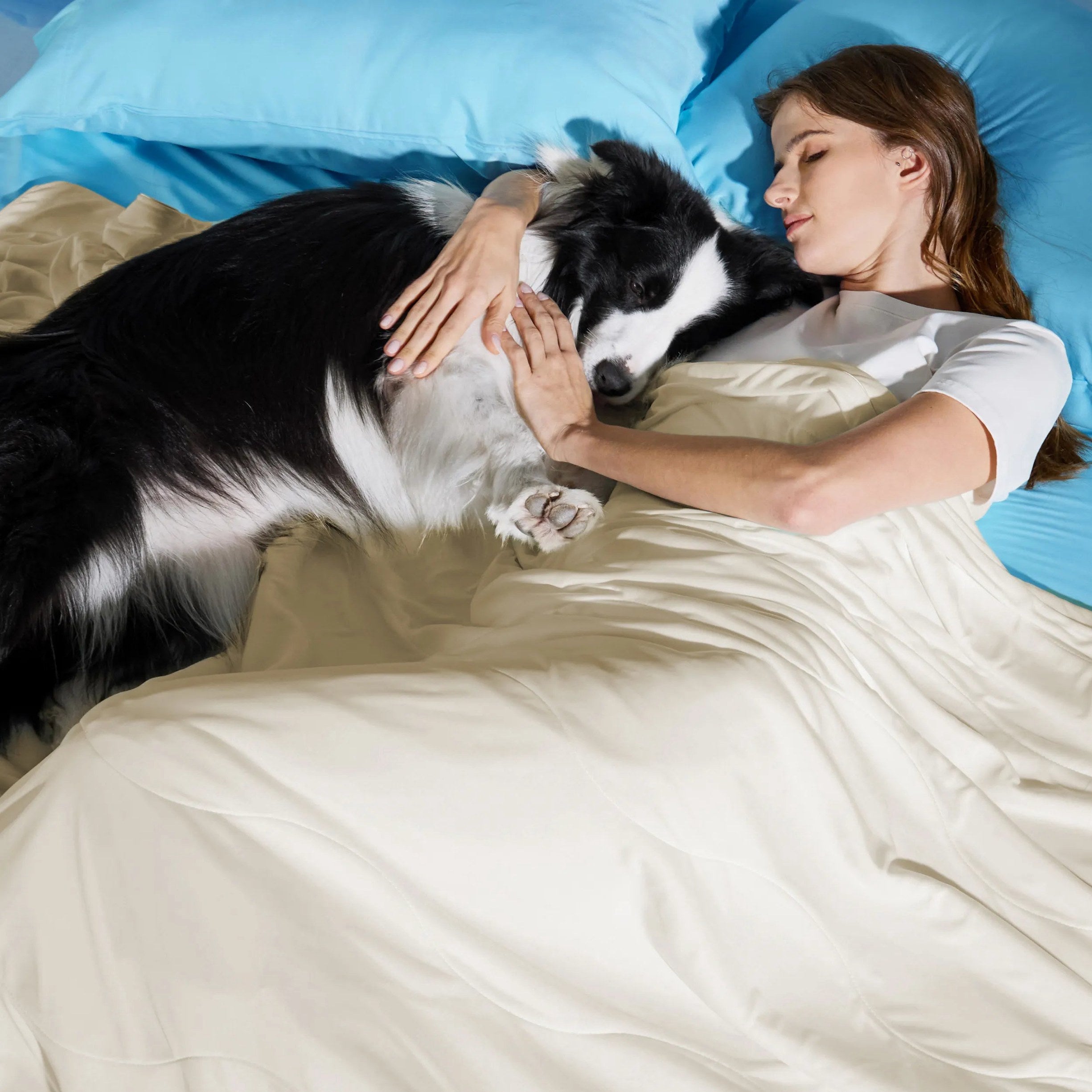 Cooling & Breathable Lightweight Pet Blanket