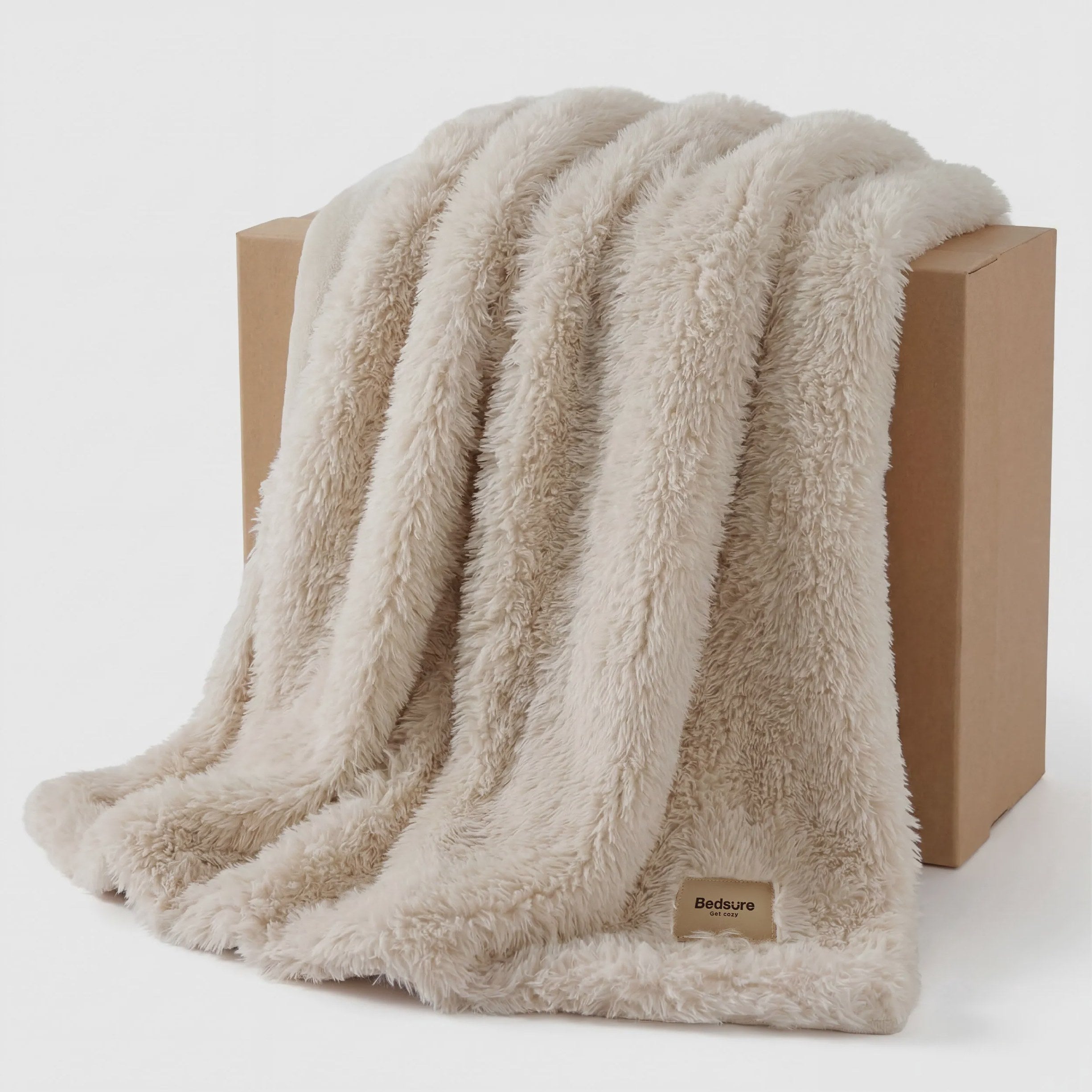 Luxurious Faux Fur Throw Blanket