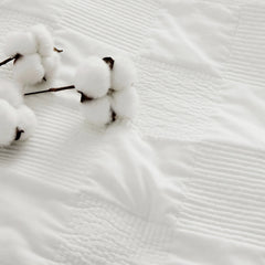 Cotton Checkered Quilt Set