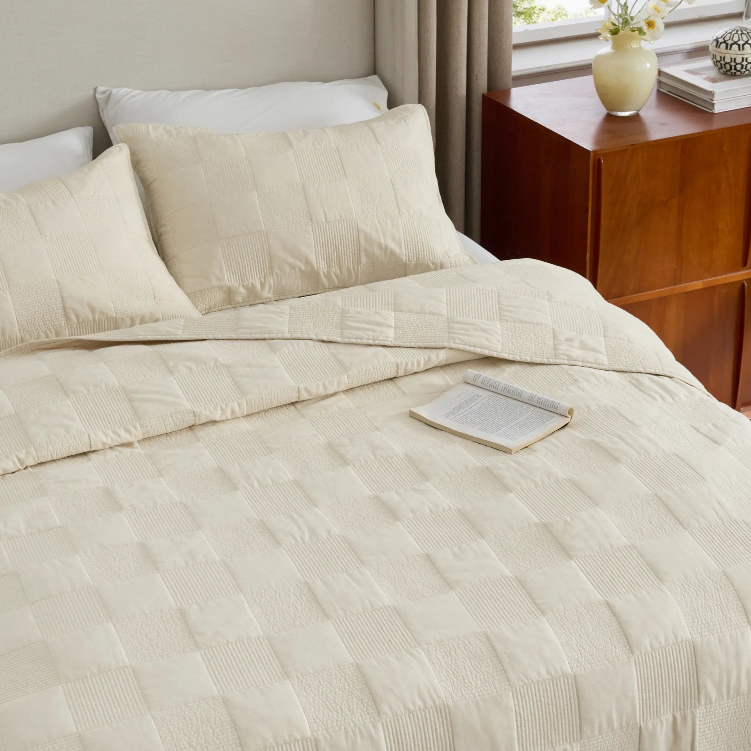 Cotton Checkered Quilt Set
