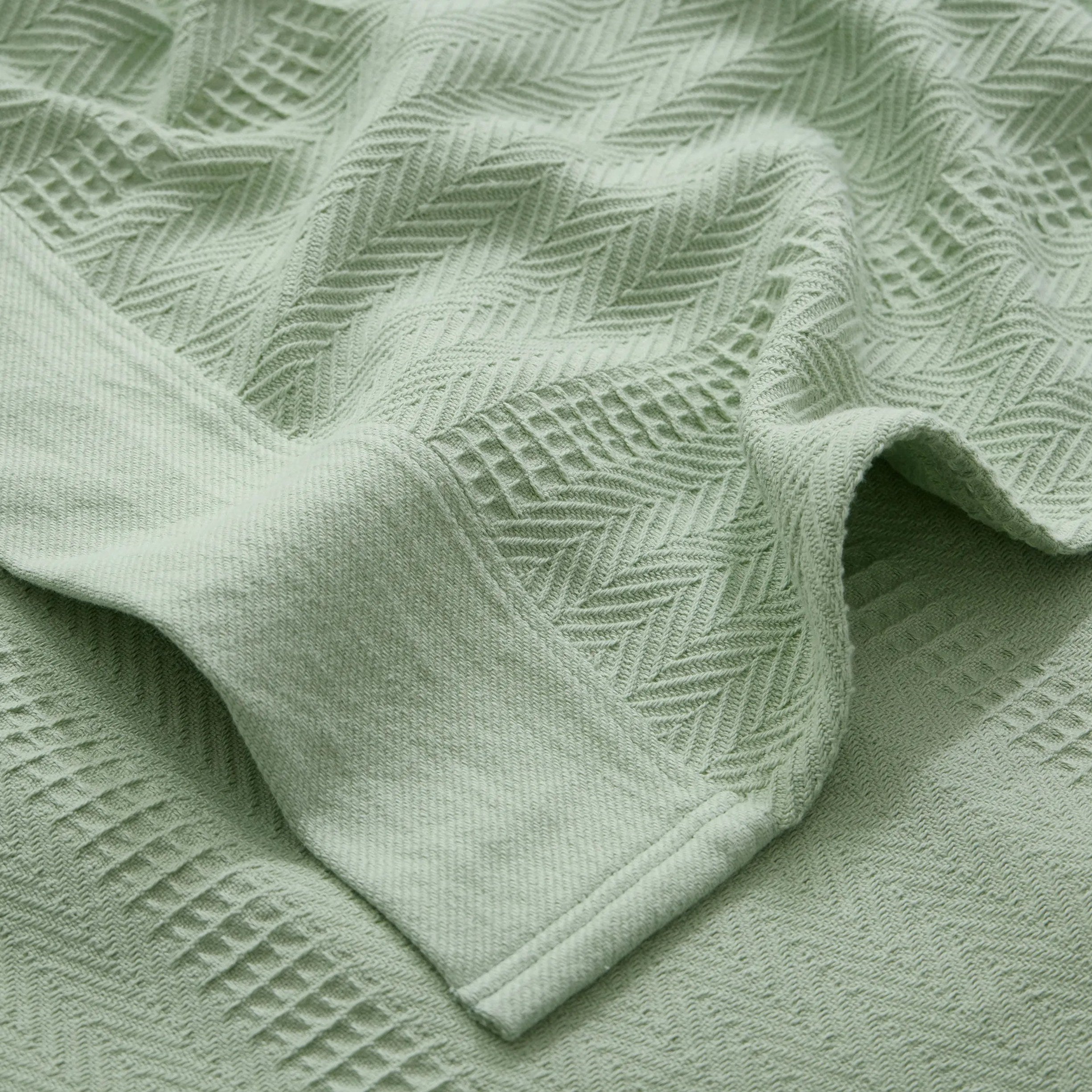 PureWoven™ Organic Cotton Waffle Herringbone Blanket